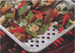 ProPac & Seal 16" x 11" Aluminum Foil BBQ Gourmet Grill Topper Pan (Pack of 25)